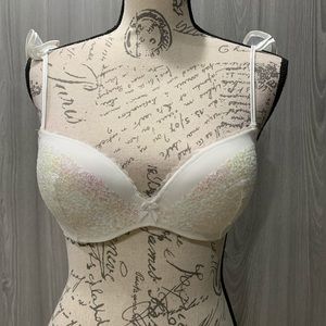Victoria’s Secret…..White Sequin Bra